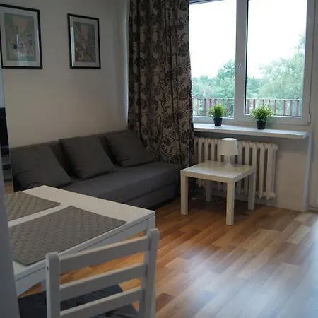 Saska Kepa Zwyciezcow Apartment Warsaw
