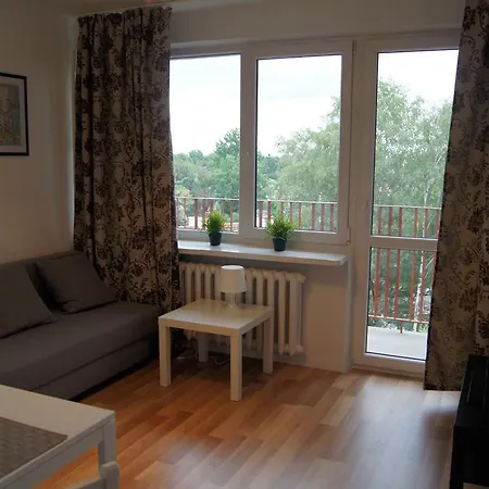 Apartment Saska Kepa Zwyciezcow *